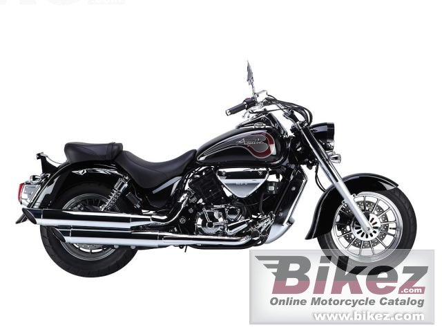 Big Hyosung gv700c efi picture and wallpaper from Bikez.com